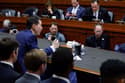 Direktor TikToka prestal večurno ostro zaslišanje pred kongresom ZDA