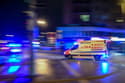 Sosedje poklicali policijo zaradi neznosnega smradu: Hči je mesece živela ob mrtvi materi