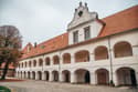 Borba za RIS Dvorec Rakičan v stečaju se zapleta
