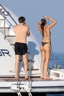 (FOTO) Vam je kaj vroče? Takole na luksuzni jahti uživata 50-letni zvezdnik in 27-letna manekenka