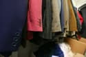 (VIDEO) V trgovini z rabljenimi oblačili naletela na kos, ki je pripadal hčerki svetovne zvezdnice