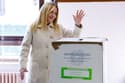 Dvojni poraz Giorgie Meloni: Volivci zavrnili reformo, udeležba presenetila