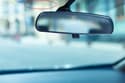 Ste med njimi? Le redki vozniki vedo, čemu služijo pikice na avtomobilskem steklu