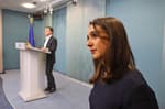 Ali Zelenski uživa kokain? Odgovorila je njegova nekdanja predstavnica za odnose z javnostmi