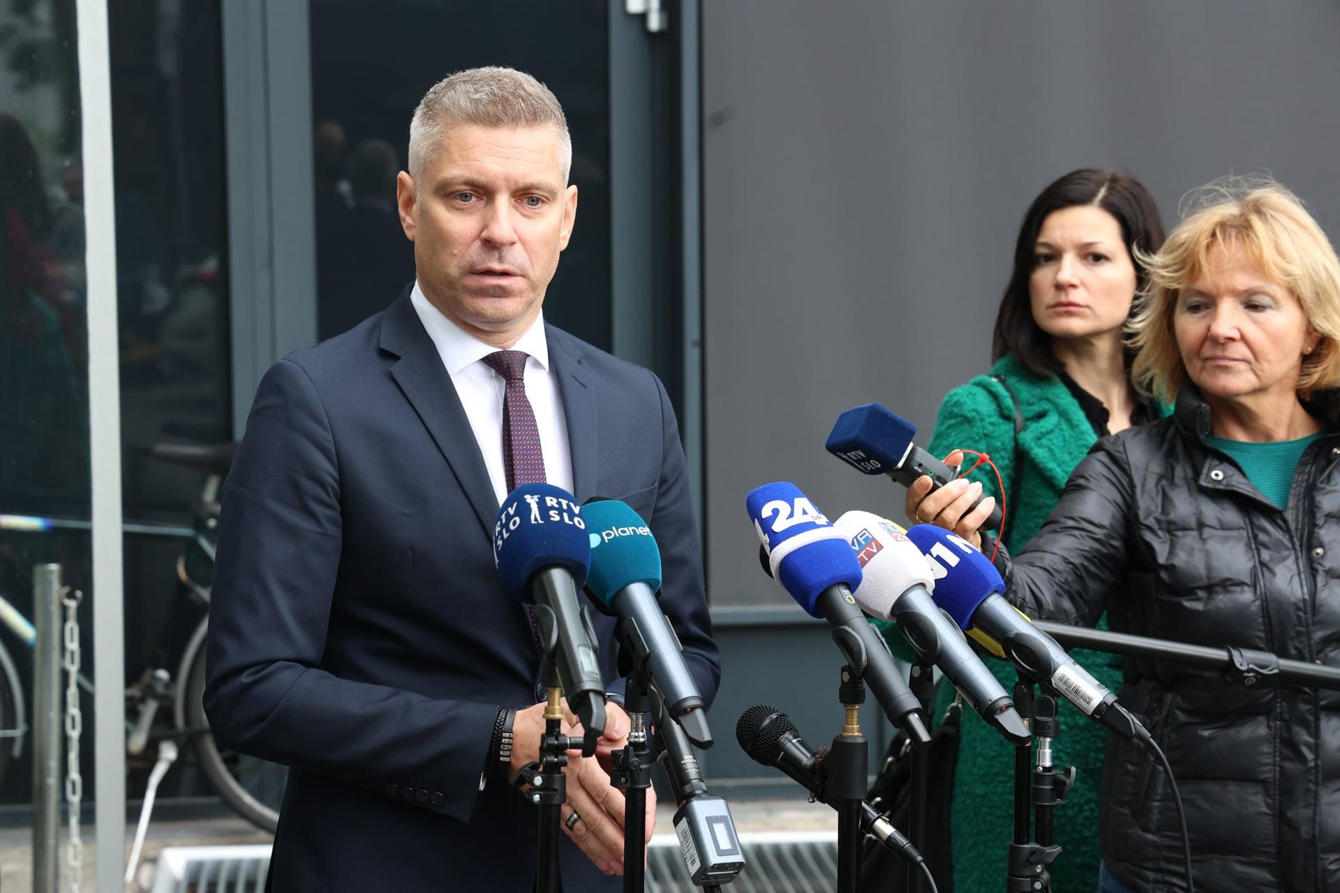 valentin-hajdinjak-lani-uprave-in-prvi-nadzornik-so-se-sestajali-za