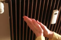 Radiatorji v Mariboru se ohlajajo, konec ogrevalne sezone prinaša tudi nove cene