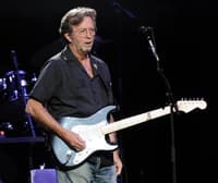 (VIDEO) Legendarni glasbenik doživel šok na odru in jezno zapustil koncert