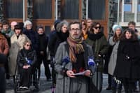 (ODZIVI) Nevladniki v odzivu na razkritja Sove o izraelskih obveščevalcih pozvali na protest in volitve: "Dost mamo"