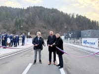 (FOTO) Na Prevaljah uradno odprli nov most pri Petrolu