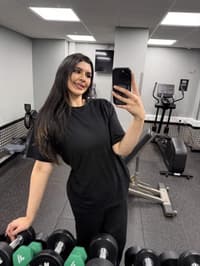 Devetnajstletnica je izgubila 57 kilogramov: Številni ji očitajo, da je uporabljala injekcije za hujšanje