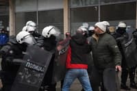 Nasilje, incidenti in tesni izidi: Kaj se je dogajalo na lokalnih volitvah v Srbiji?