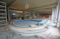 Donacije v ozadju mariborskih projektov: Zakaj občina toži podjetje, ki je sodelovalo pri prenovi Pristana?