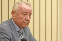 Umrl je diplomat Anton Bebler