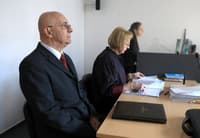 Nekdanji prvi policist v državi Anton Olaj na zatožni klopi zaradi pritiska na sindikaliste