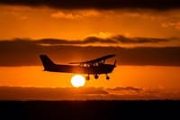 Od majhne tovarne v Kansasu do globalnega simbola pilotiranja: Letalo, ki je naučilo svet leteti