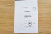 (FOTO) Del glasovnic v podporo Zoranu Stevanoviću na tajnem glasovanju označen, vidne so tri različne oznake