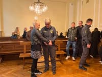 Priča na sojenju za uboj: Rekla je, da ga je zaštihala, naj pridem ponjo