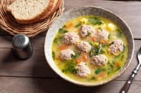 (RECEPT) Spomladanska juha