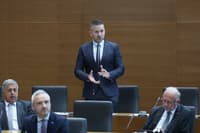 Reberšek: "Jaz grem v fitnes zaradi sebe, šef sindikata pa v sindikat zaradi plače"