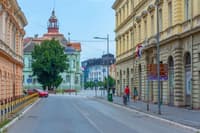 Gostilničar priznal umor: Po prepiru z nožem za rezanje limon nad 35-letnika, truplo je odvrgel v reko