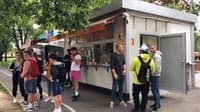 Na Ptuju vsak dan razdelijo do deset brezplačnih kebabov ljudem v stiski