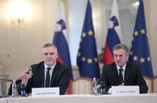 Omrežnina: Je vlada Roberta Goloba ravnala v nasprotju z ustavo?