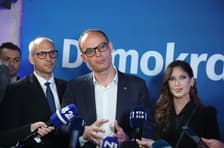 Anže Logar ni zaprosil za nadomestilo poslanske plače. A tudi če ne bo minister, ne bo brez službe