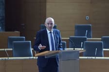 Janša o plačah v javnem sektorju: Dve veliki iluziji sta tukaj