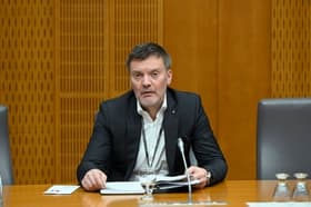 Preiskovalna komisija DZ naznanila sume kaznivih dejanj: Gre za šest uradnikov "konspirativne skupine Omega"