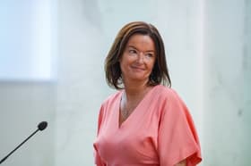 (FOTO) Kaj je naredila Tanja Fajon, ko se je poslovila od ministrstva? V zelo drugačni opravi se je podala v nove izzive