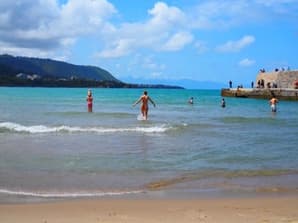 Na priljubljeni obali uvajajo stroga pravila: Za to dejanje boste plačali do 500 evrov kazni