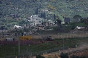 Prekinitev ognja že pod vprašajem? Iranski predsednik: Zaradi izraelskih napadov so pogajanja postala nesmiselna