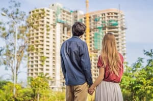 Vsak četrti Avstrijec v poznih dvajsetih še živi pri starših, v Sloveniji precej več