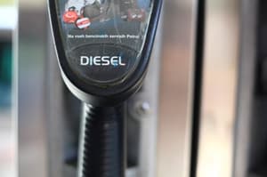 Vlada bo sprostila del varnostnih zalog dizelskega goriva