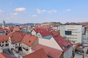 Nova EU direktiva o stavbah: Kaj čaka lastnike nepremičnin