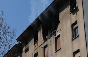 (FOTO) Zaradi eksplozije več družin brez strehe nad glavo