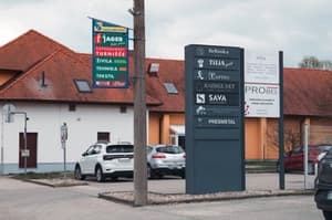 Nekdanja Beltinka: Šivali za minimalne plače, podjetje pa gradilo nadstandardna stanovanja