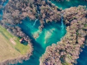 (FOTO) Kot v pravljici: Bosna in Hercegovina skriva naravno senzacijo, ki s svojo lepoto gane obiskovalce