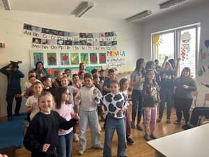 Ptuj v znamenju vključevanja: "Skupaj pobarvajmo dan" povezal več sto ljudi