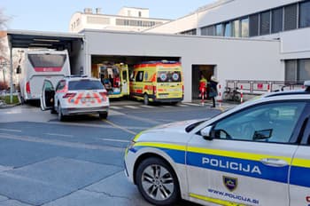 Zdravstvenik v UKC Maribor in kandidat za poslanca na listi SD kradel in preprodajal zdravila ter celo grozil?