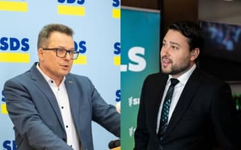 Poslanec SDS novinarju TV Slovenija omenja tudi samoukinitev: Škoda dobrega novinarja, ki si maže roke