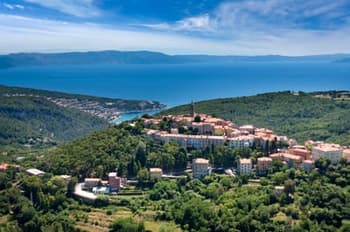 Labin in Rabac: zakaj sta ta čarobna istrska bisera popolna poletna destinacija