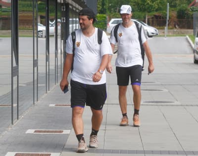 Znano je, da sta bila s pomočnikom Miranom Pavlinom redna obiskovalca teniških igrišč.