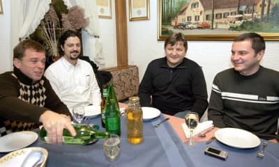 27. december 2007, Maribor - Novoletna zabava nogometasev NK Maribor in novinarjev v gostilni Sobočan - Od leve: Bojan Ban, Zlatko Zahovič, Branko Horjak in Željko Latin.
