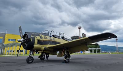 Leteči biki zaključili predsezonski trening, drug za drugim zapustili mariborsko letališče