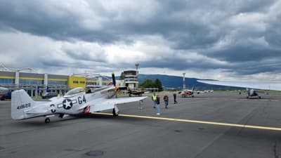 Ena zadnjih pridobitev skupine je Mustang P51-D z imenom Nooky Booky IV, s katerim so v Mariboru trenirali že lani.
