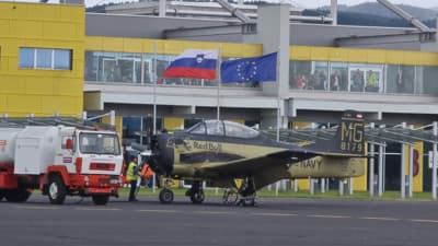 Leteči biki zaključili predsezonski trening, drug za drugim zapustili mariborsko letališče