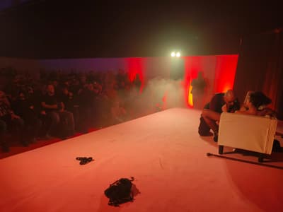 (FOTOGALERIJA) Na erotičnem sejmu Sloverotika še zmeraj dovolj akcije na odru
