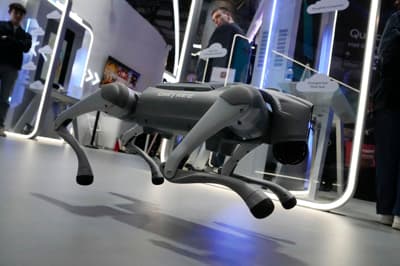 Robot družbe Unitree.