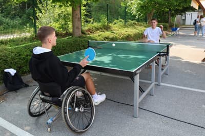(FOTOGALERIJA) Ko miga več kot tisoč dijakov: V Mariboru eden največjih športnih dogodkov za srednješolce v Sloveniji